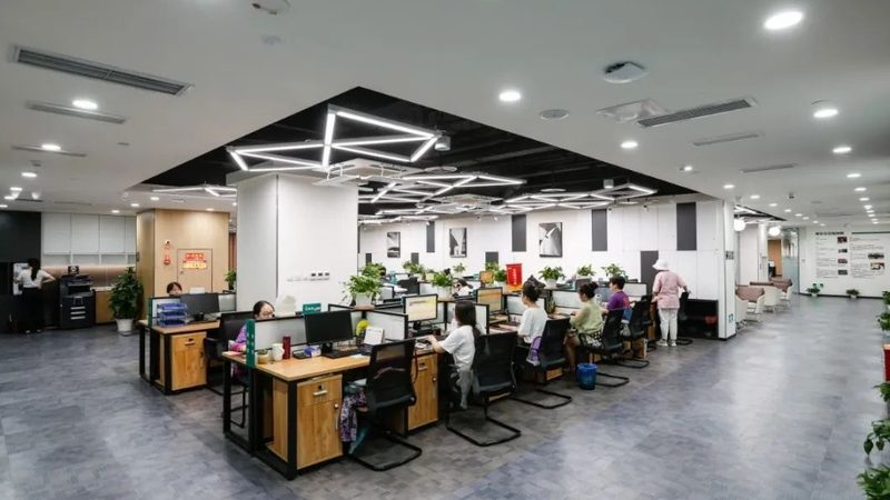 对于报班费用，我们不能仅仅看数字，更要关注性价比。以下是一些衡量性价比的要点：