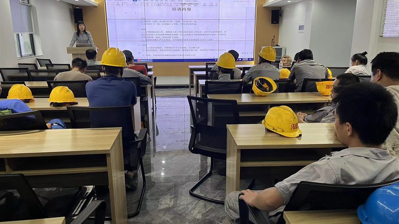 教材的编写质量直接影响到学习效果。选择教材时，可以参考以下标准：